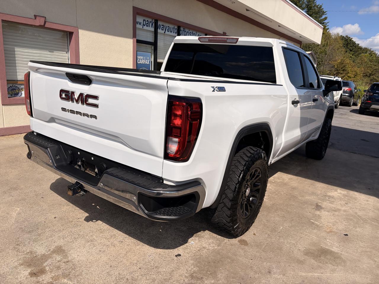 GMC Sierra 1500 Base Crew Cab Long Box 4WD 2020