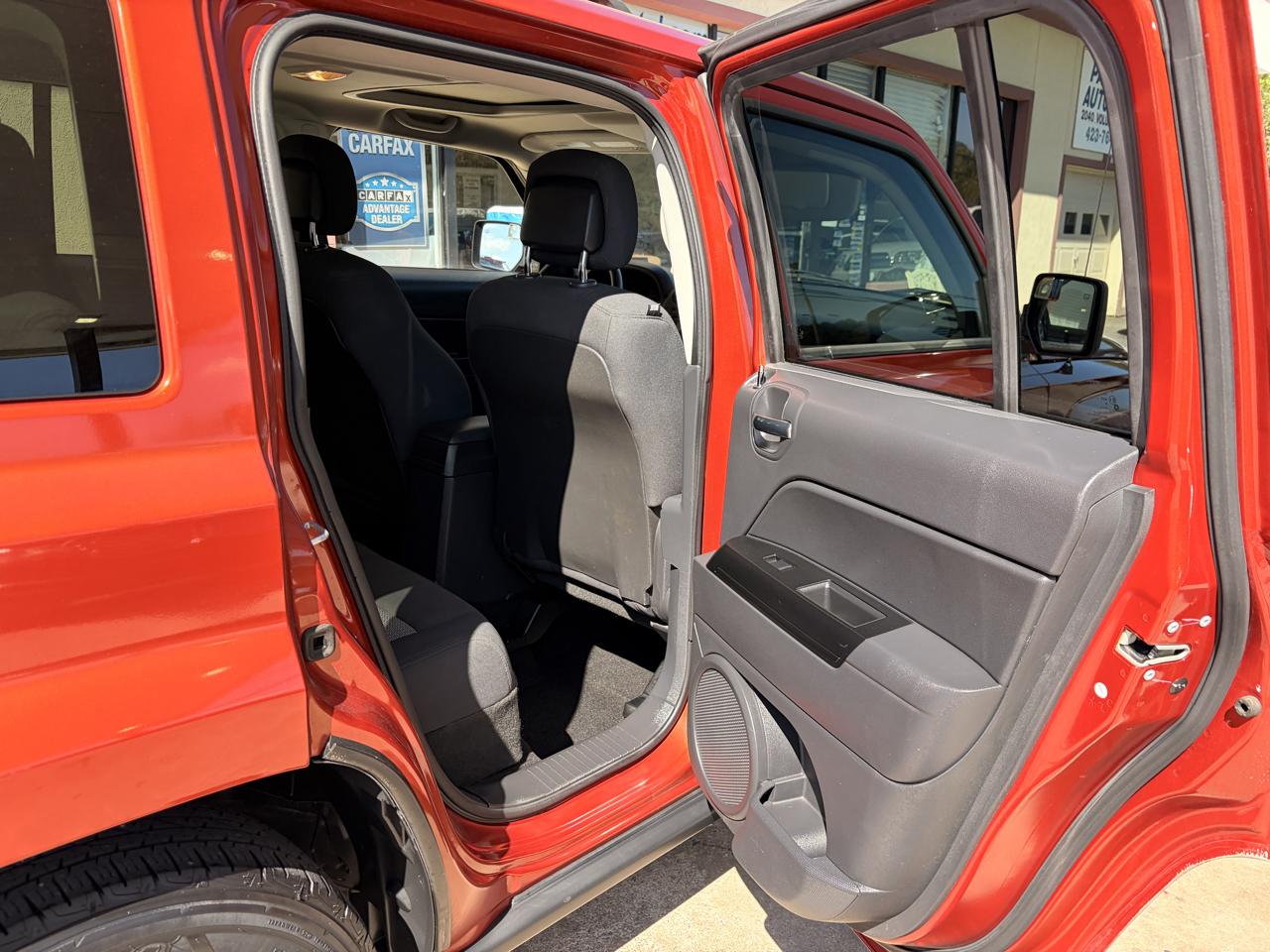 Jeep Patriot Sport 2WD 2010