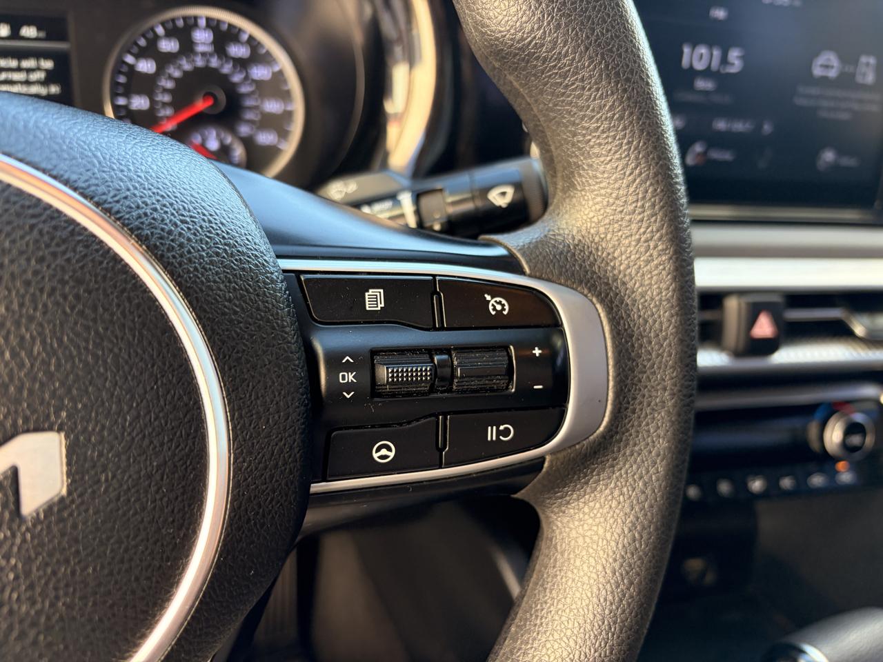 Kia K5 LXS 2022