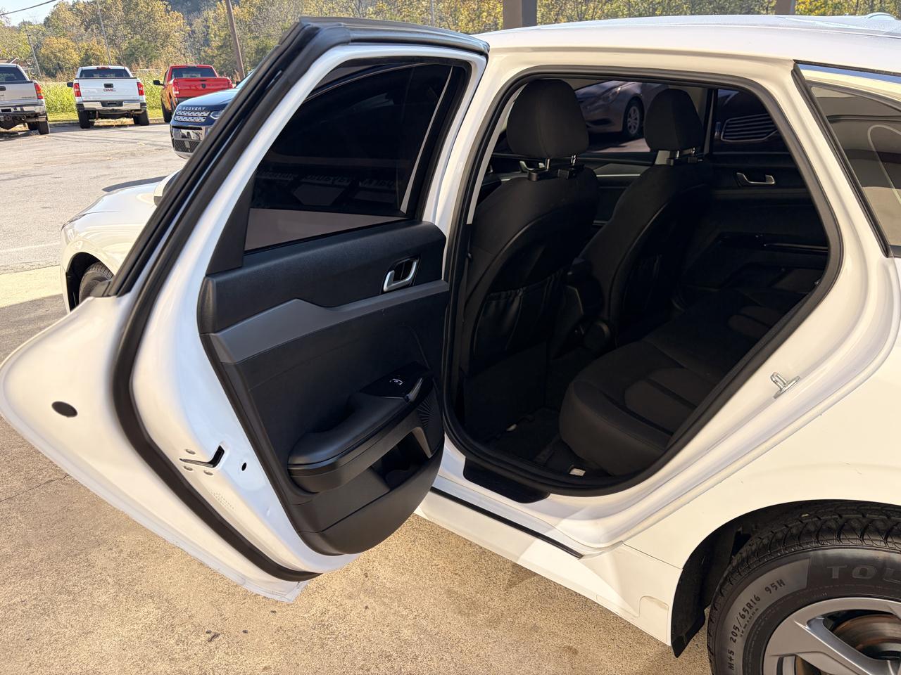 Kia K5 LXS 2022