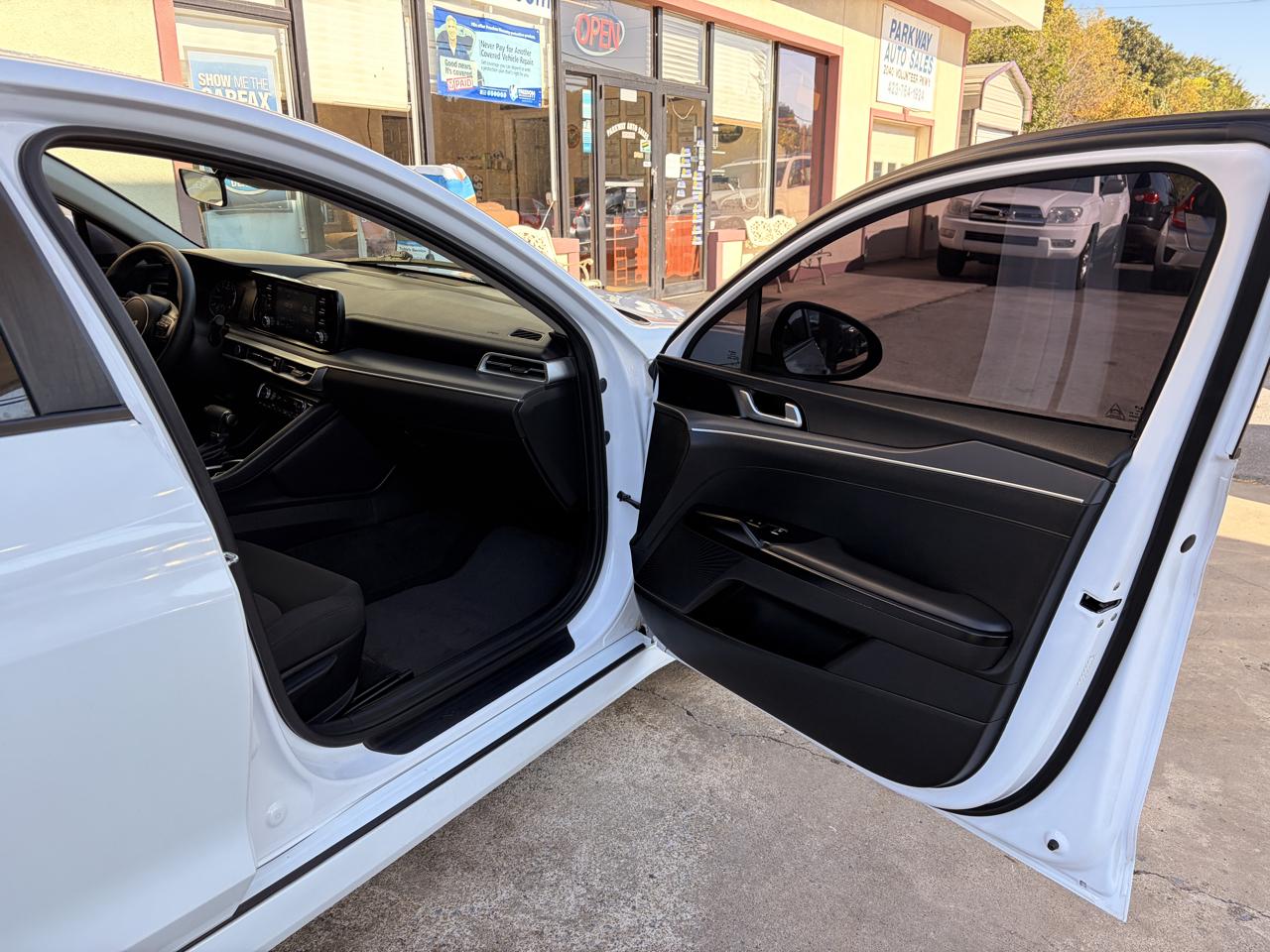 Kia K5 LXS 2022