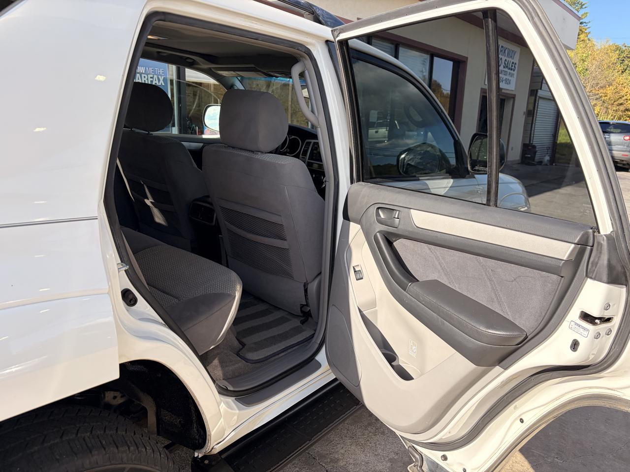 Toyota 4Runner SR5 V8 4WD 2005