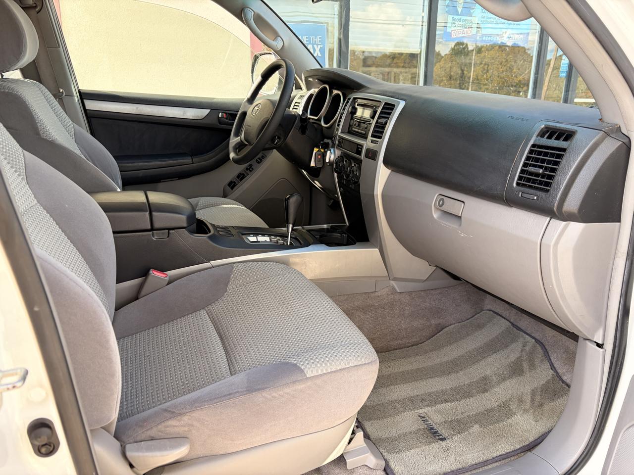 Toyota 4Runner SR5 V8 4WD 2005