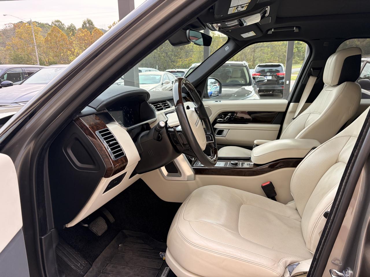 Land Rover Range Rover photo 5