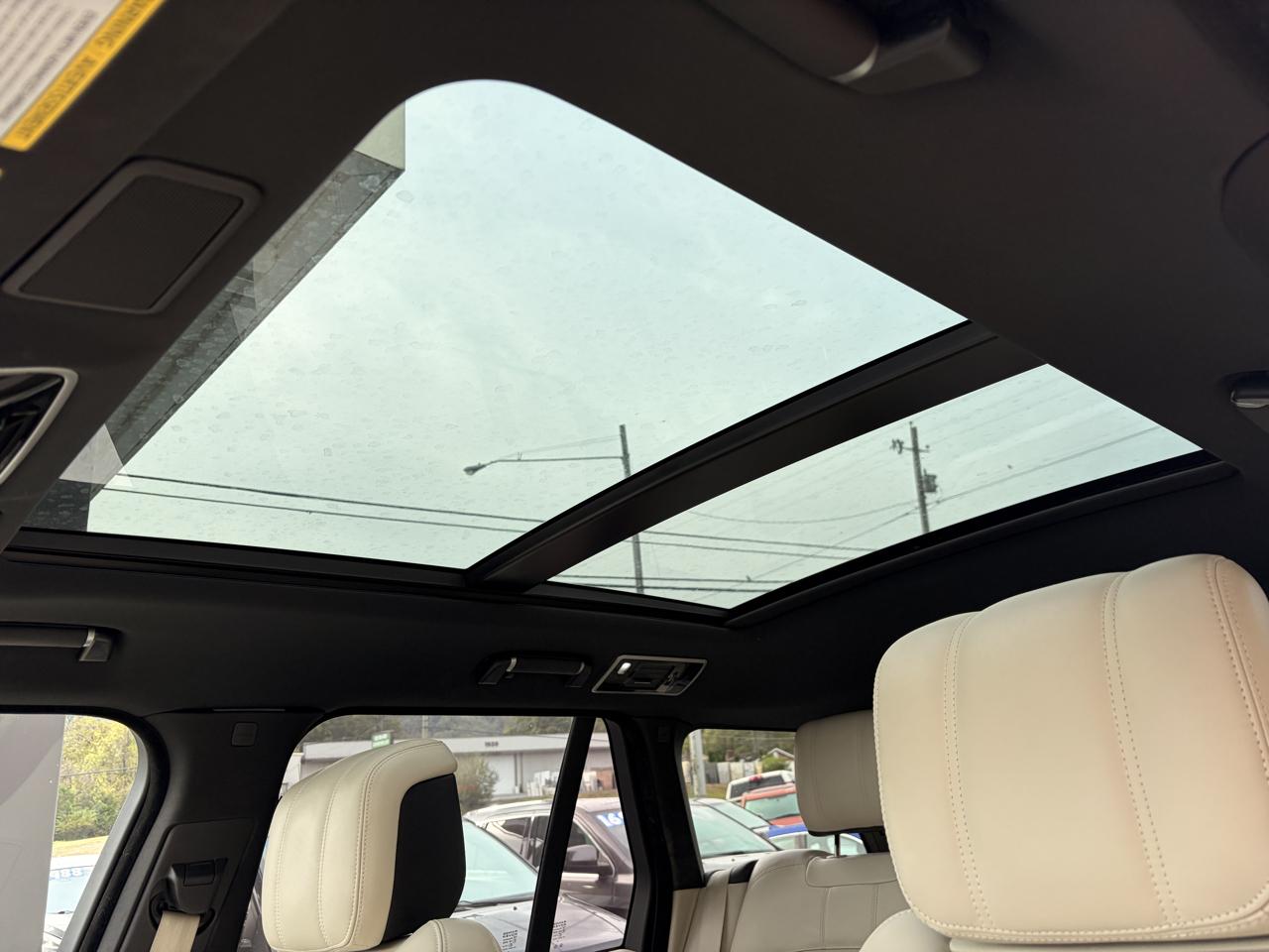Land Rover Range Rover photo 11