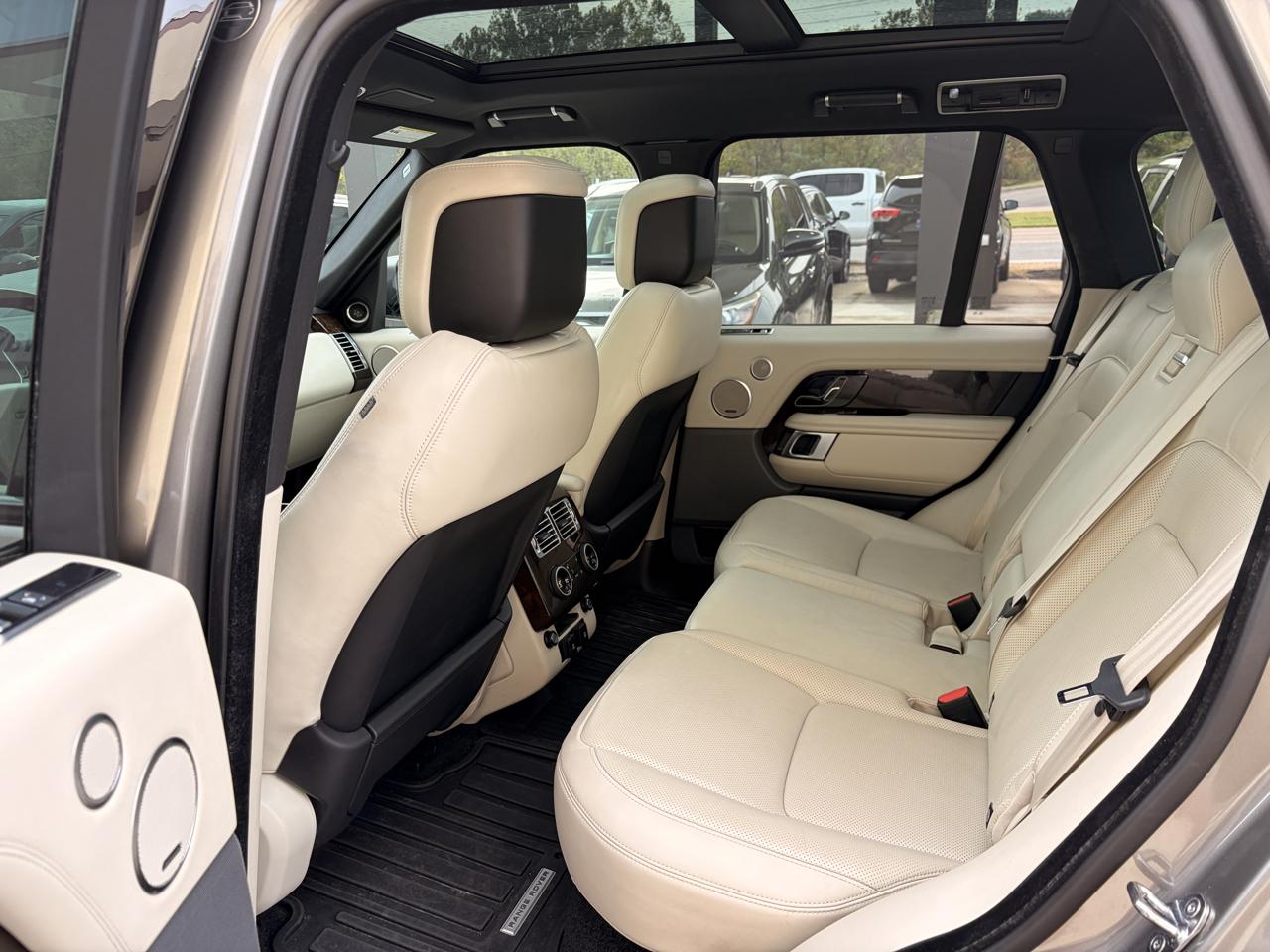Land Rover Range Rover photo 13
