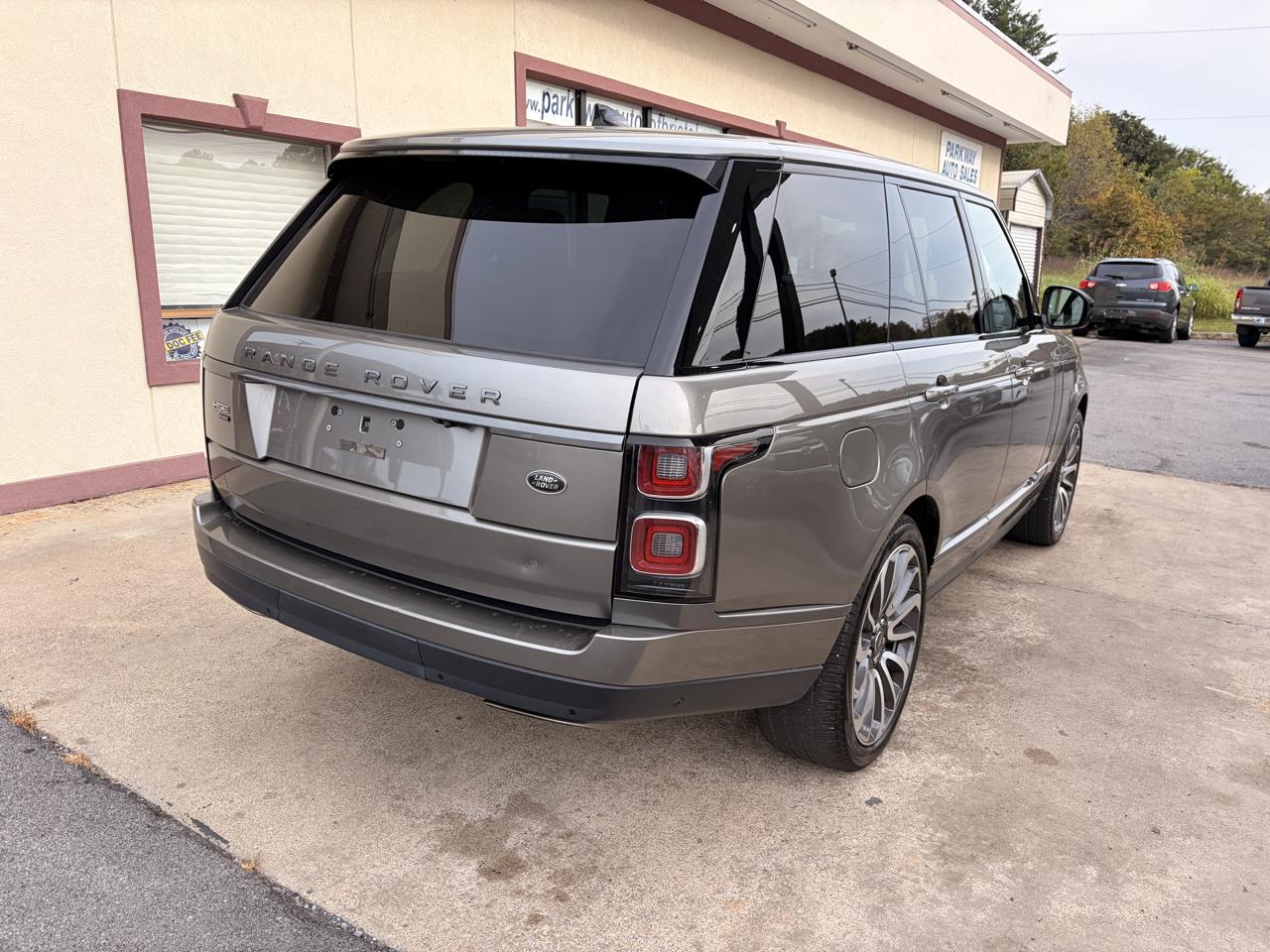 Land Rover Range Rover photo 24