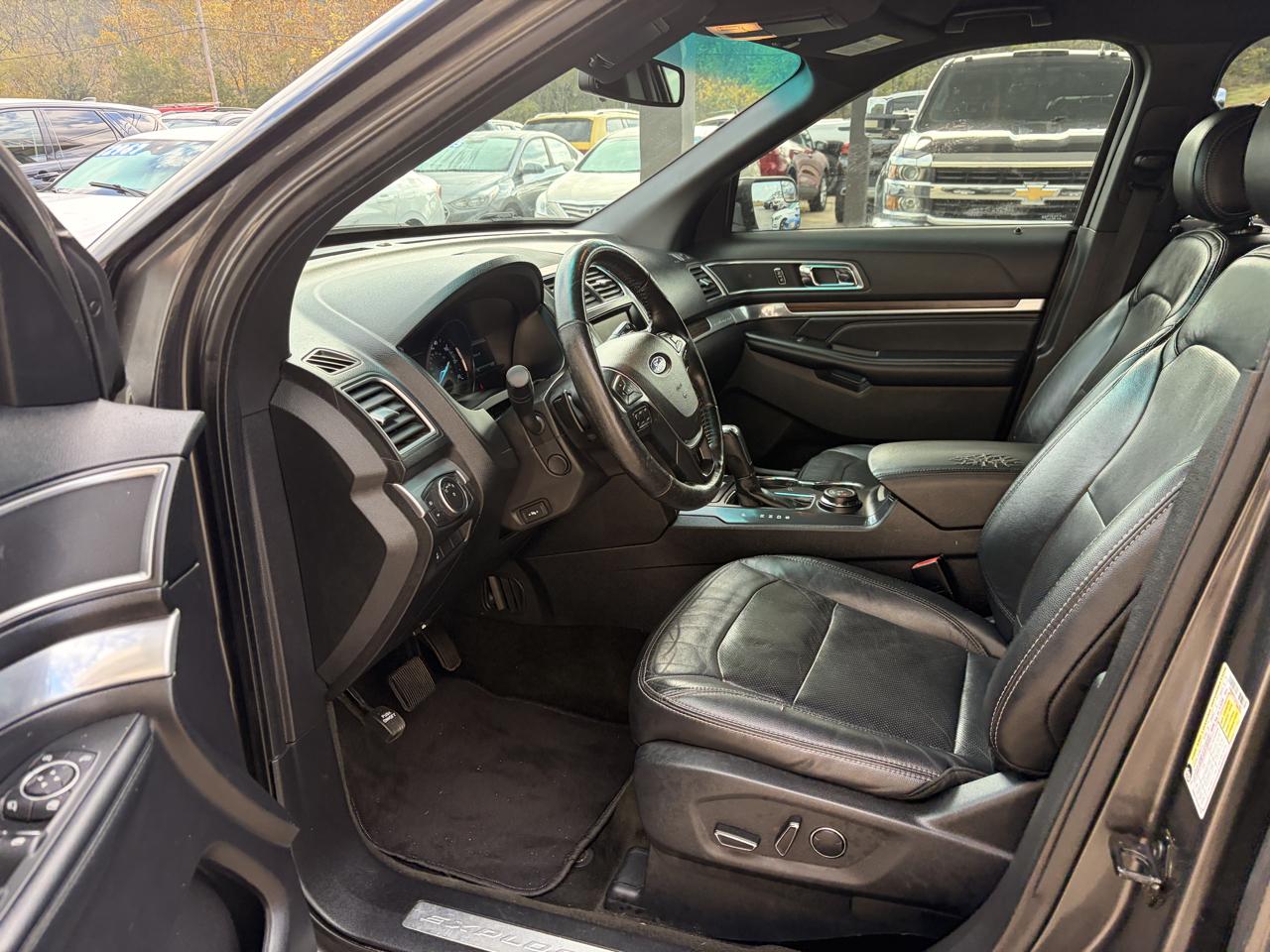 Ford Explorer Limited 4WD 2016