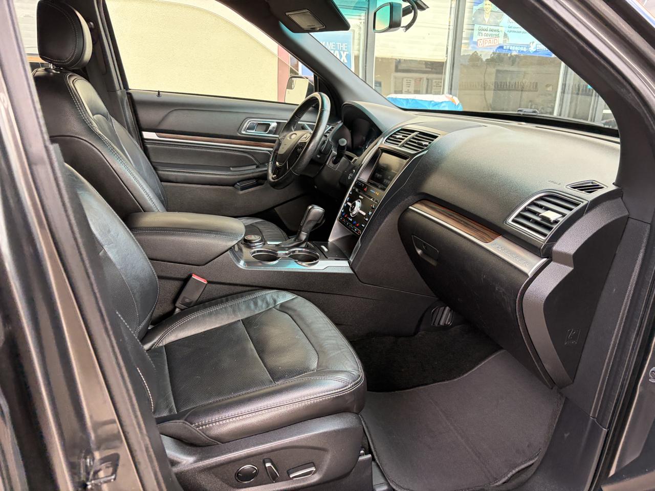 Ford Explorer Limited 4WD 2016
