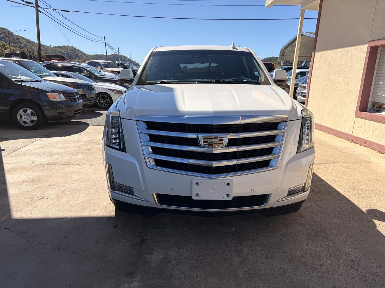 Cadillac Escalade Luxury 4WD 2018