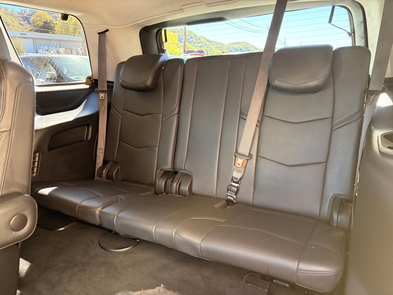 Cadillac Escalade Luxury 4WD 2018