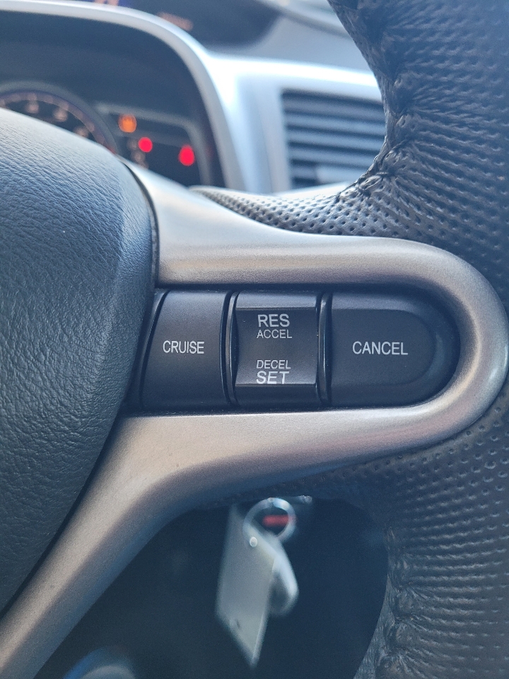 Honda Civic LX-S Sedan 5-Speed AT 2009