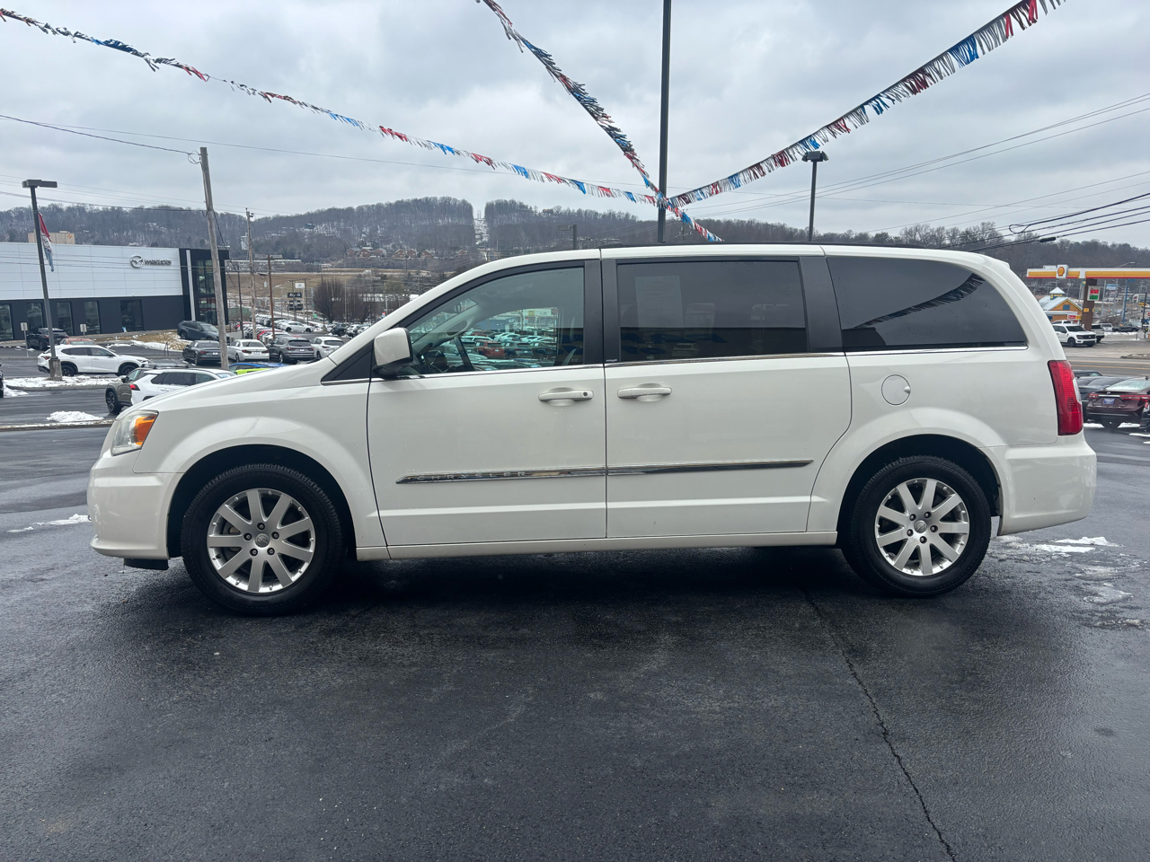 Chrysler Town & Country Touring 2013