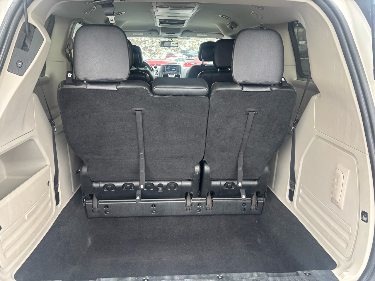 Chrysler Town & Country Touring 2013