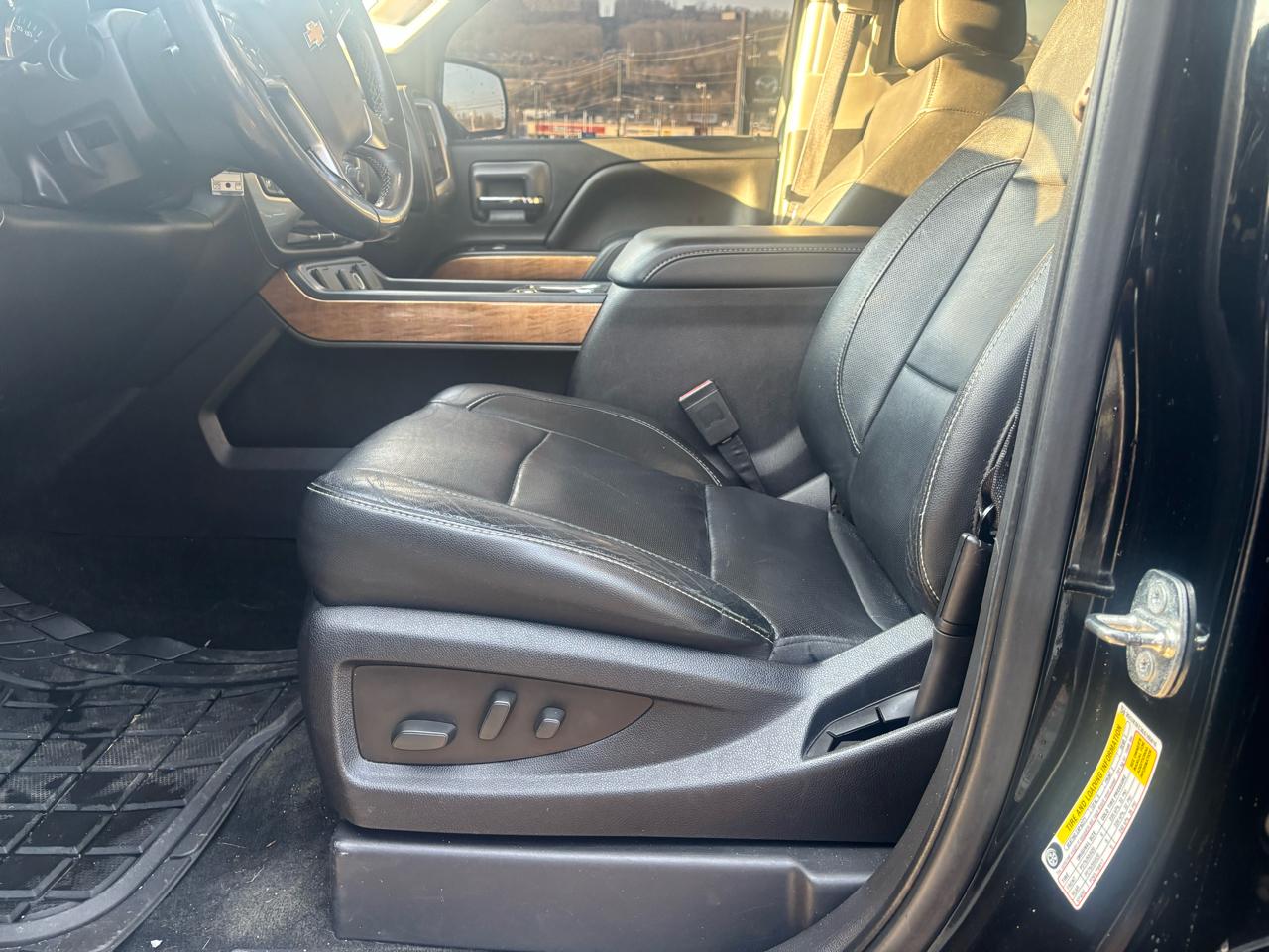 Chevrolet Silverado 1500 LTZ Crew Cab 4WD 2016