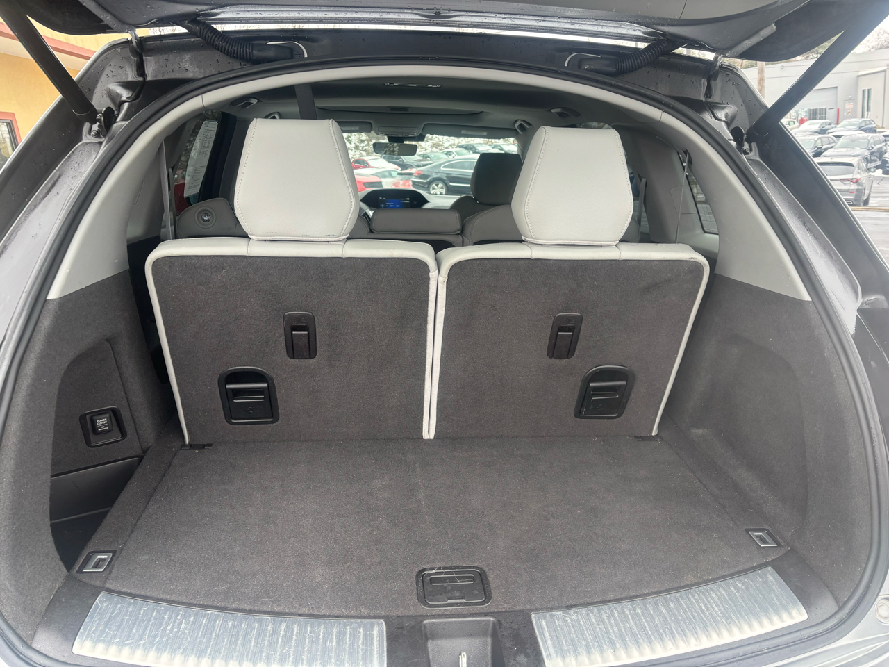 Acura MDX SH-AWD 9-Spd AT w/Tech Package 2016