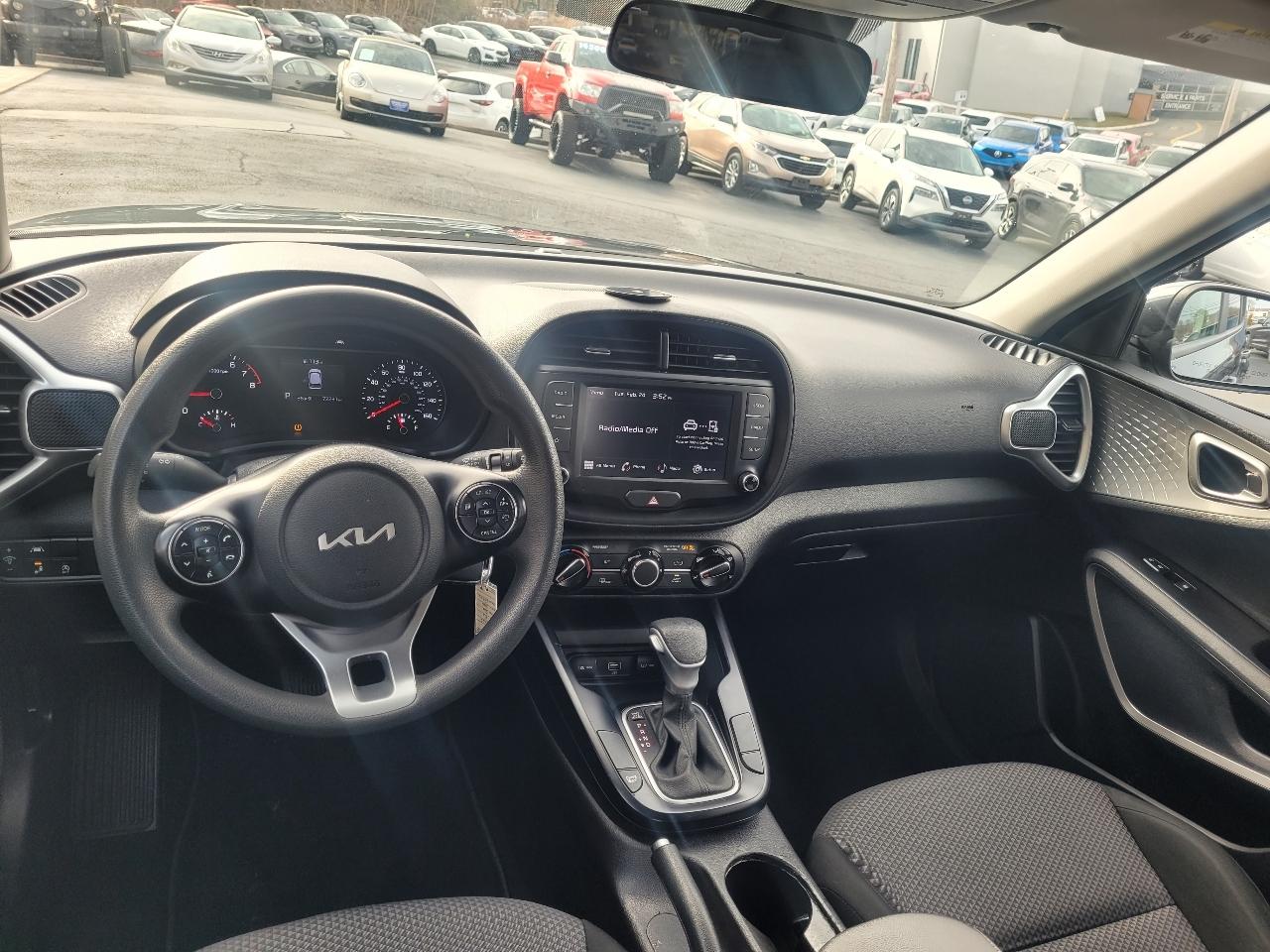 Kia Soul LX CVT 2022