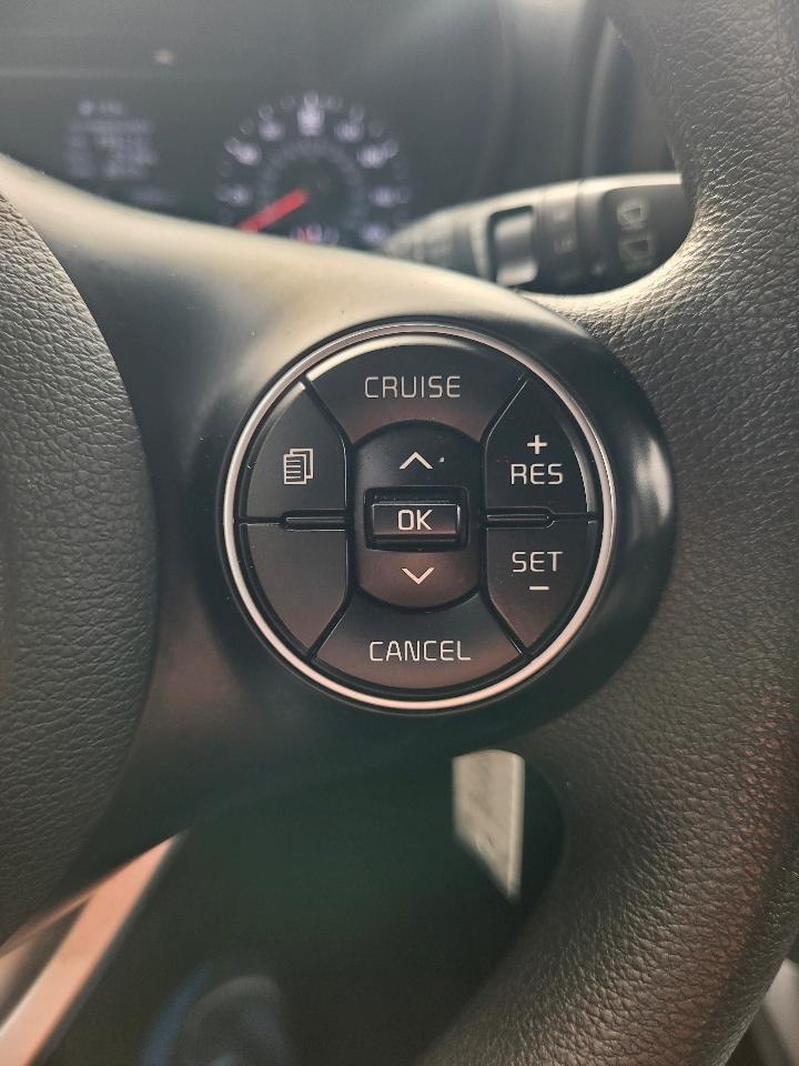 Kia Soul LX CVT 2022