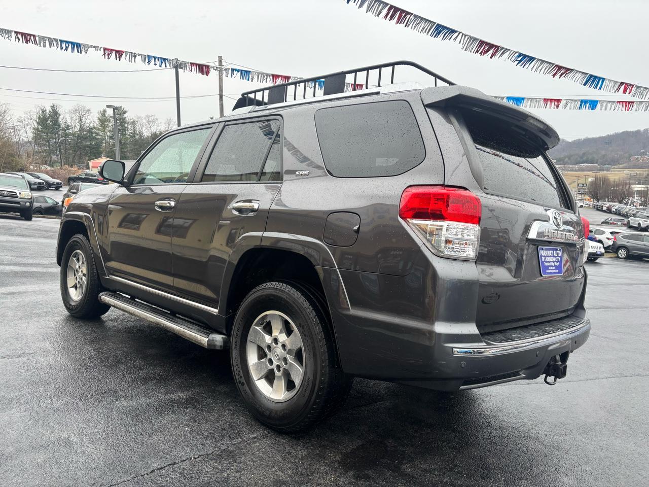 Toyota 4Runner SR5 4WD 2011