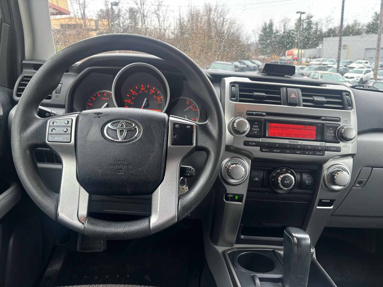 Toyota 4Runner SR5 4WD 2011