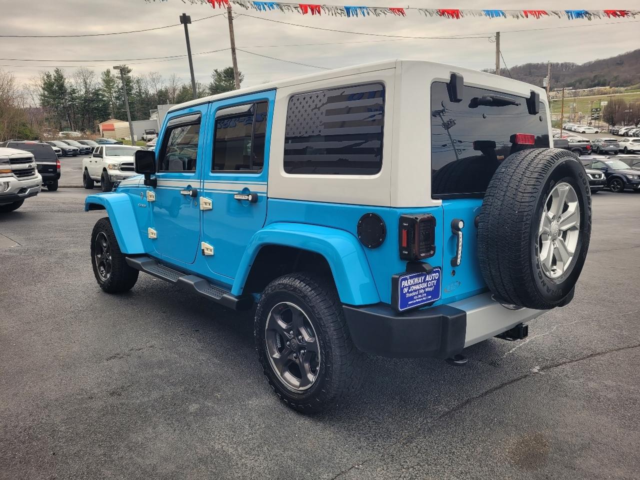 Jeep Wrangler Unlimited Sahara 4WD 2017