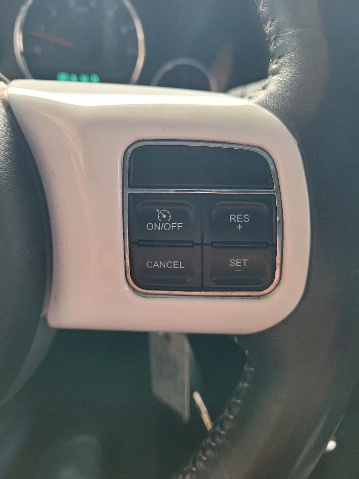 Jeep Wrangler Unlimited Sahara 4WD 2017