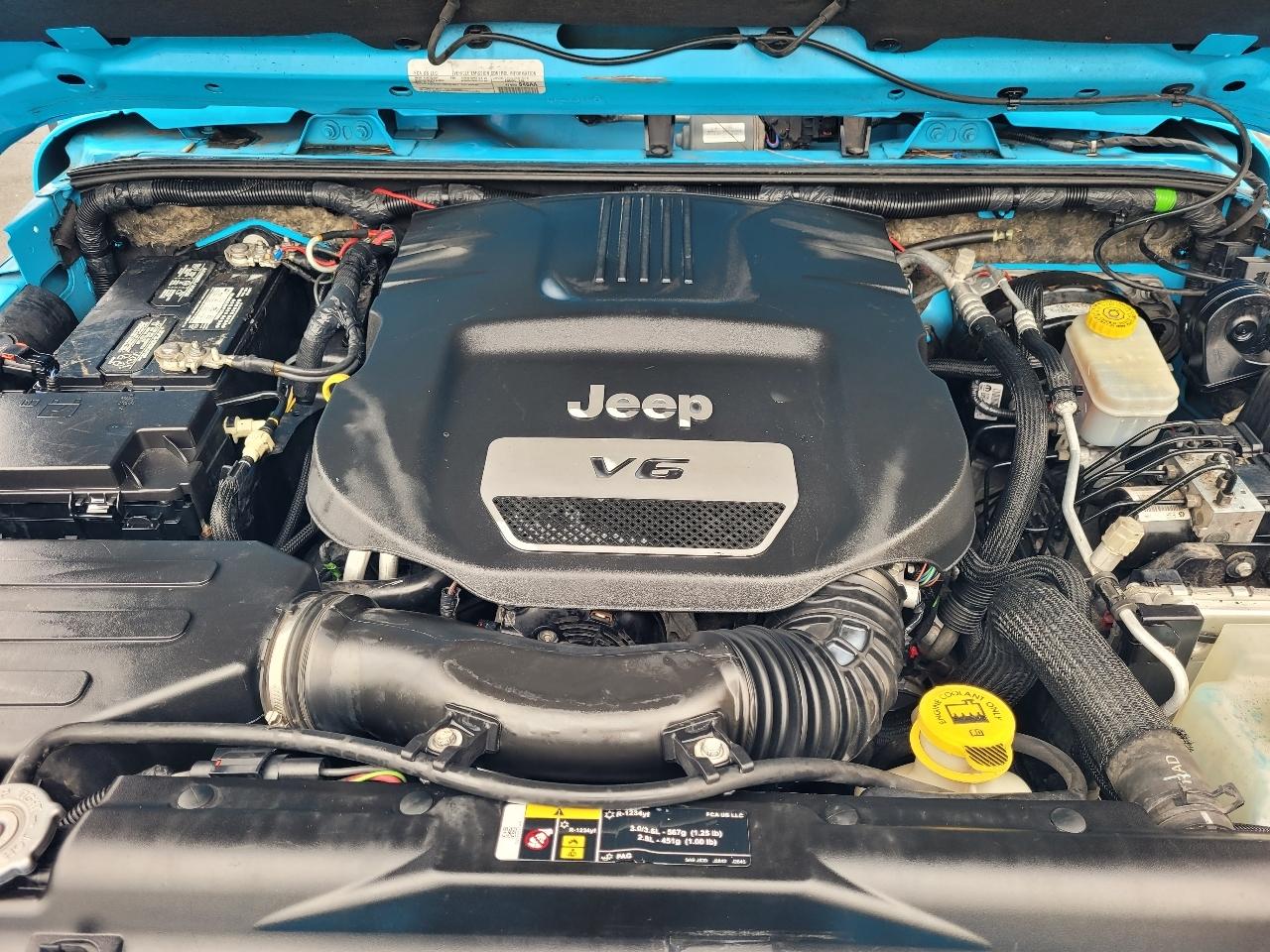 Jeep Wrangler Unlimited Sahara 4WD 2017