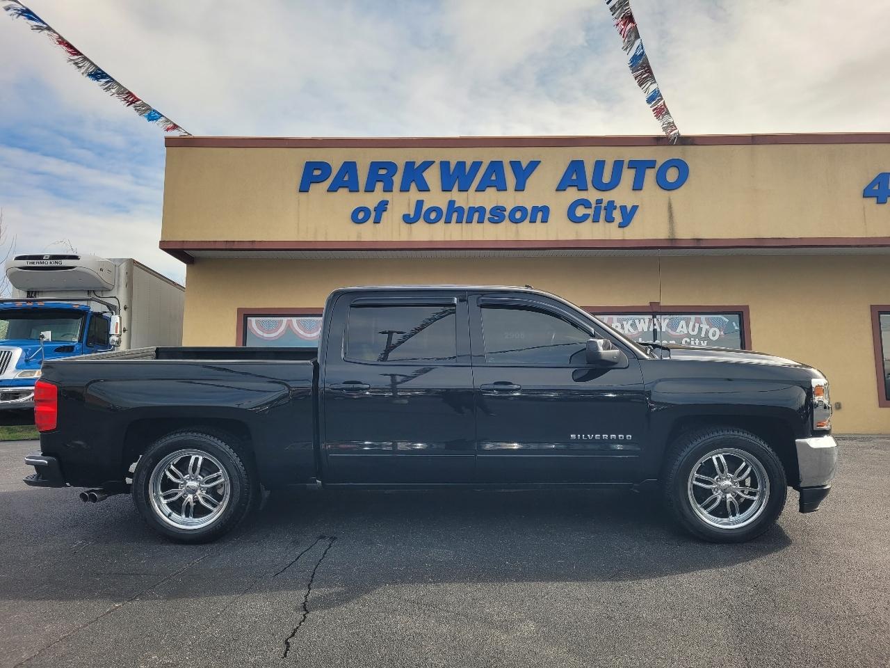 Chevrolet Silverado 1500 LT Crew Cab 2WD 2018