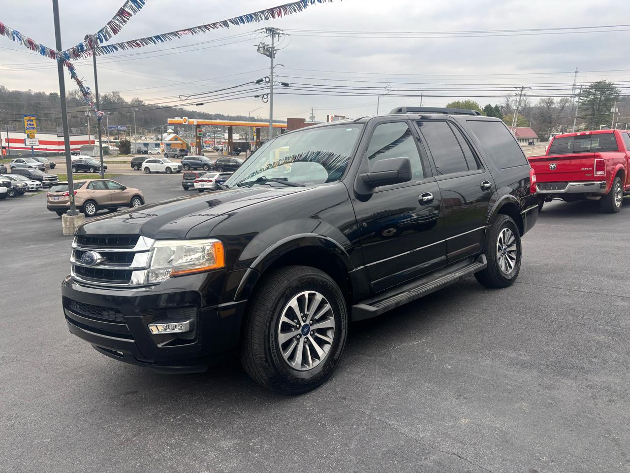 Ford Expedition XLT 2WD 2016