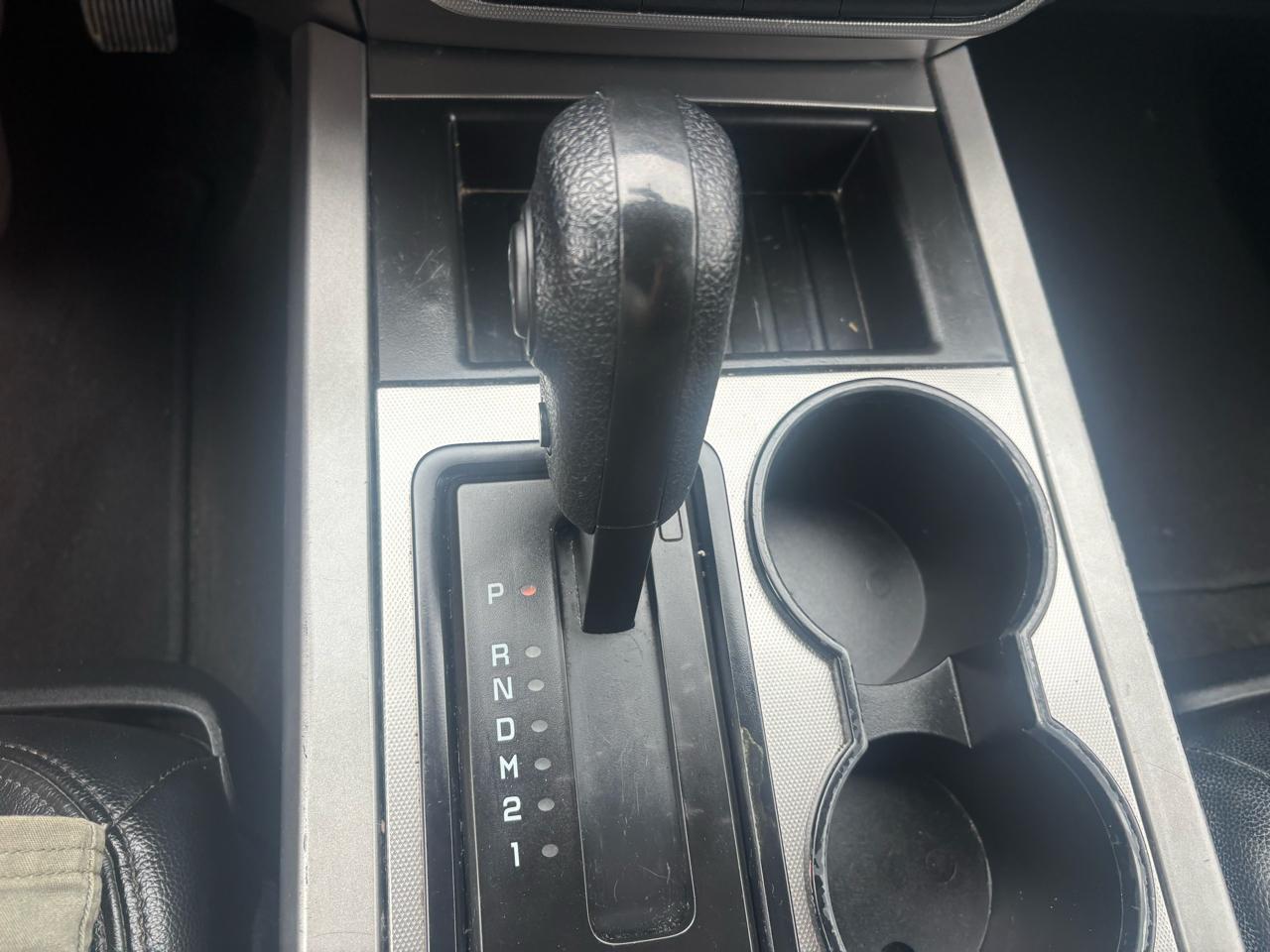 Ford Expedition XLT 2WD 2016