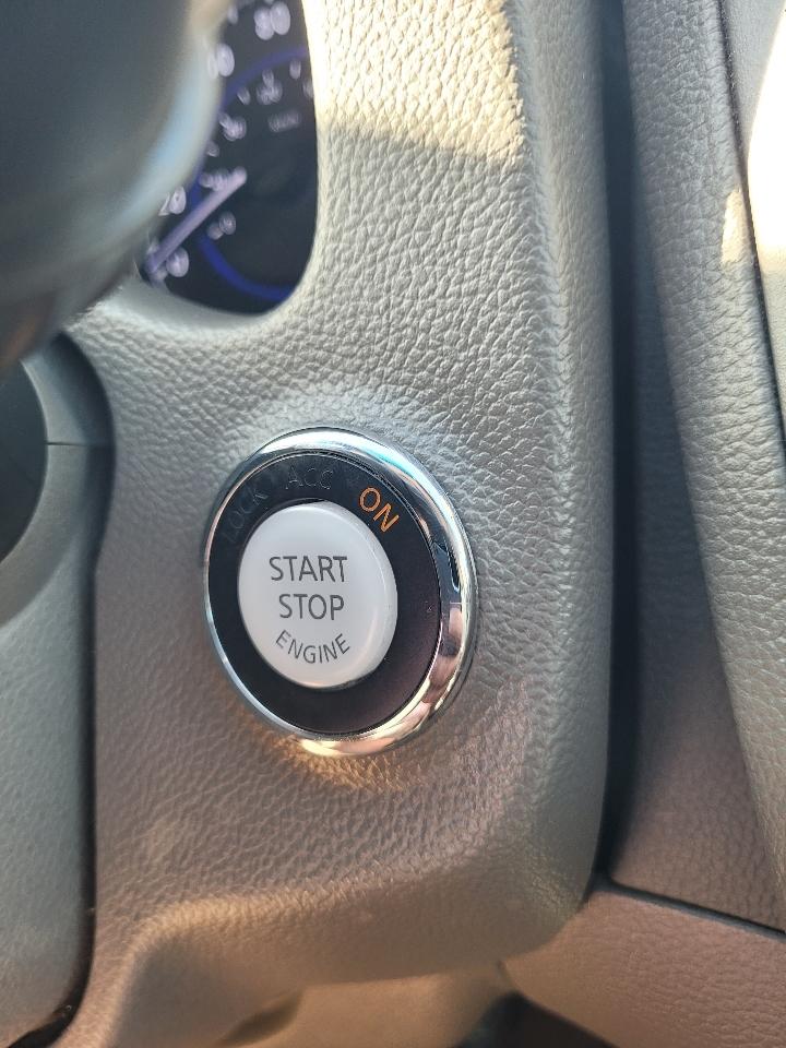 Infiniti G Sedan 37x AWD 2013