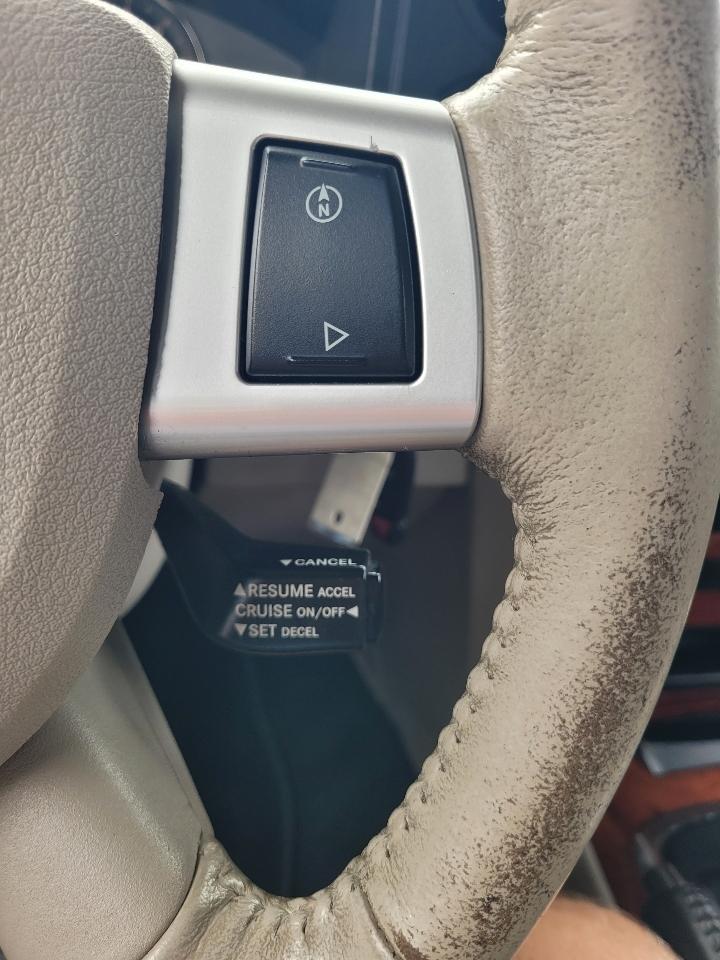 Jeep Commander Overland 4WD 2008