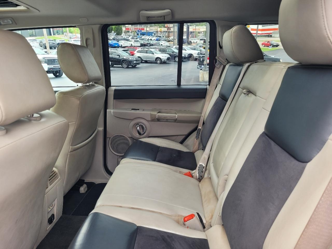 Jeep Commander Overland 4WD 2008