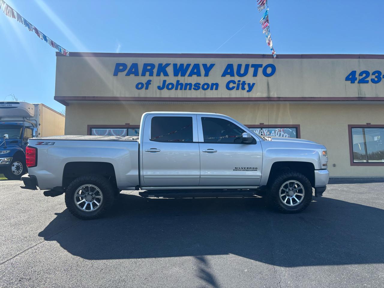 Chevrolet Silverado 1500 LT Crew Cab 4WD 2018