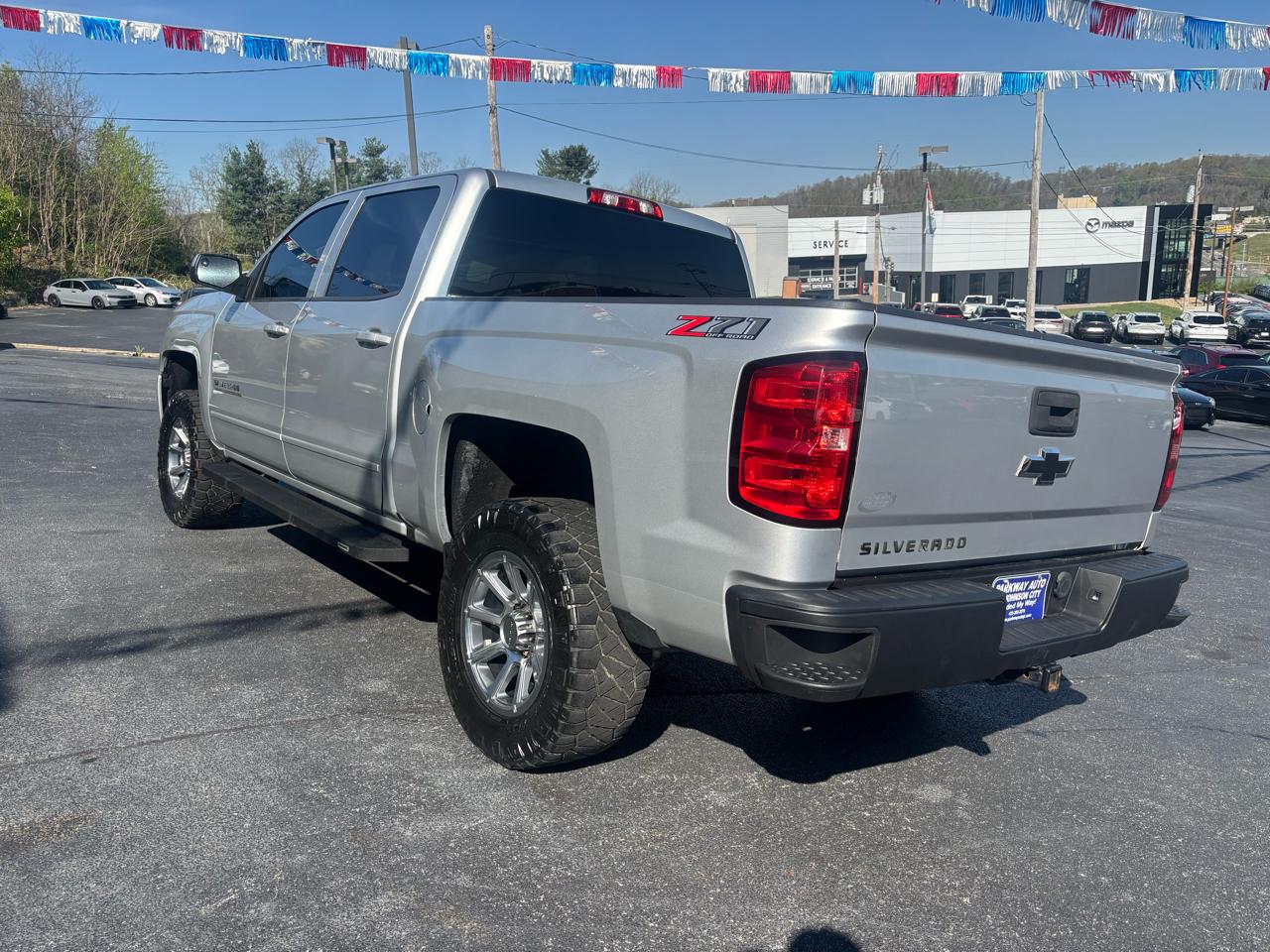 Chevrolet Silverado 1500 LT Crew Cab 4WD 2018