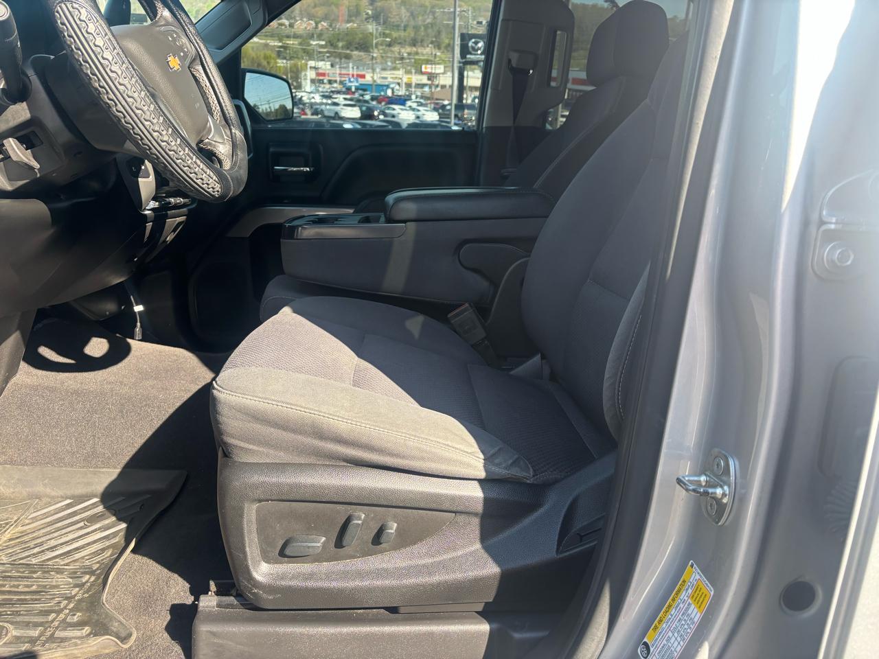 Chevrolet Silverado 1500 LT Crew Cab 4WD 2018