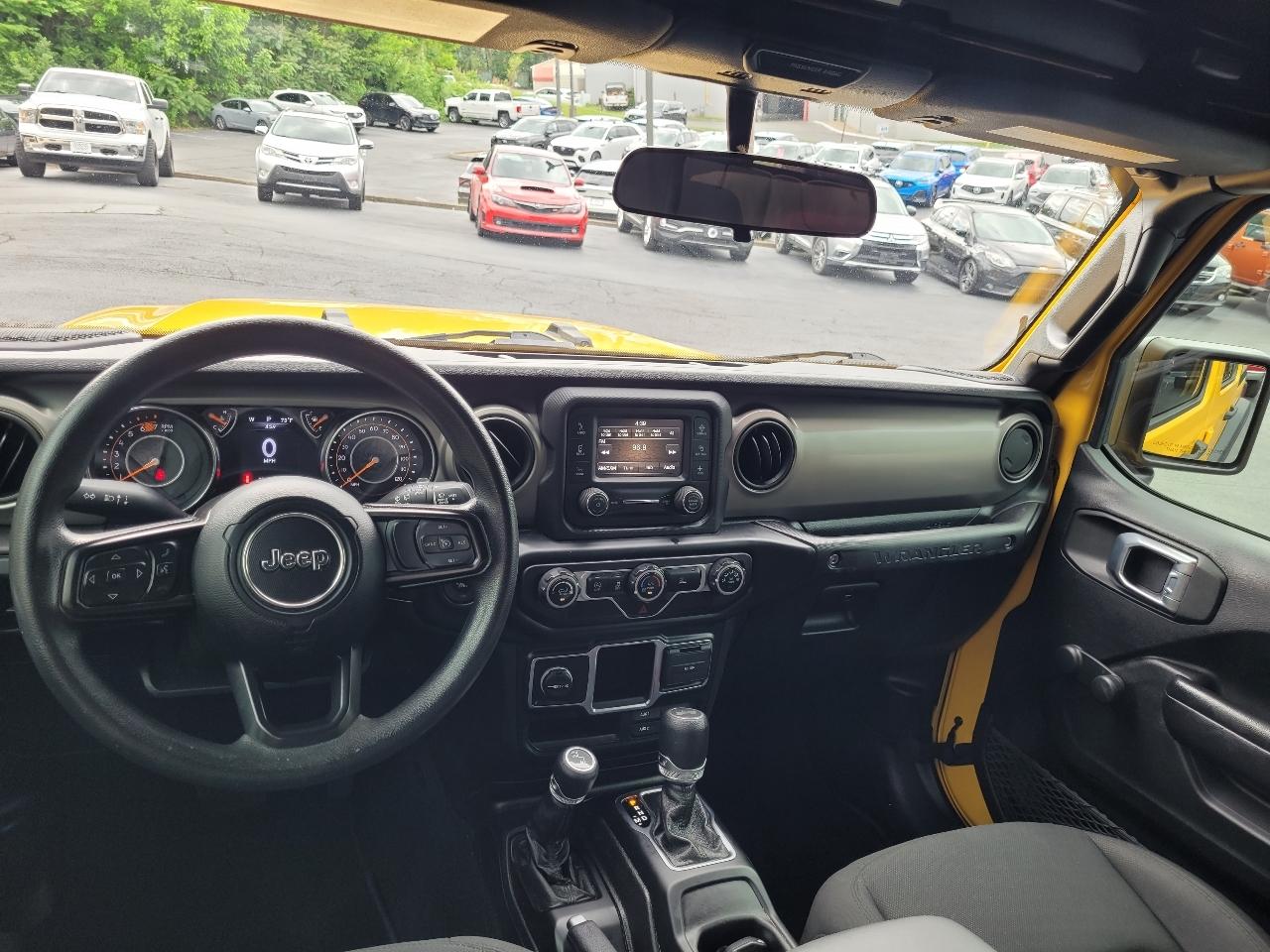 Jeep Wrangler Unlimited Sport 2021