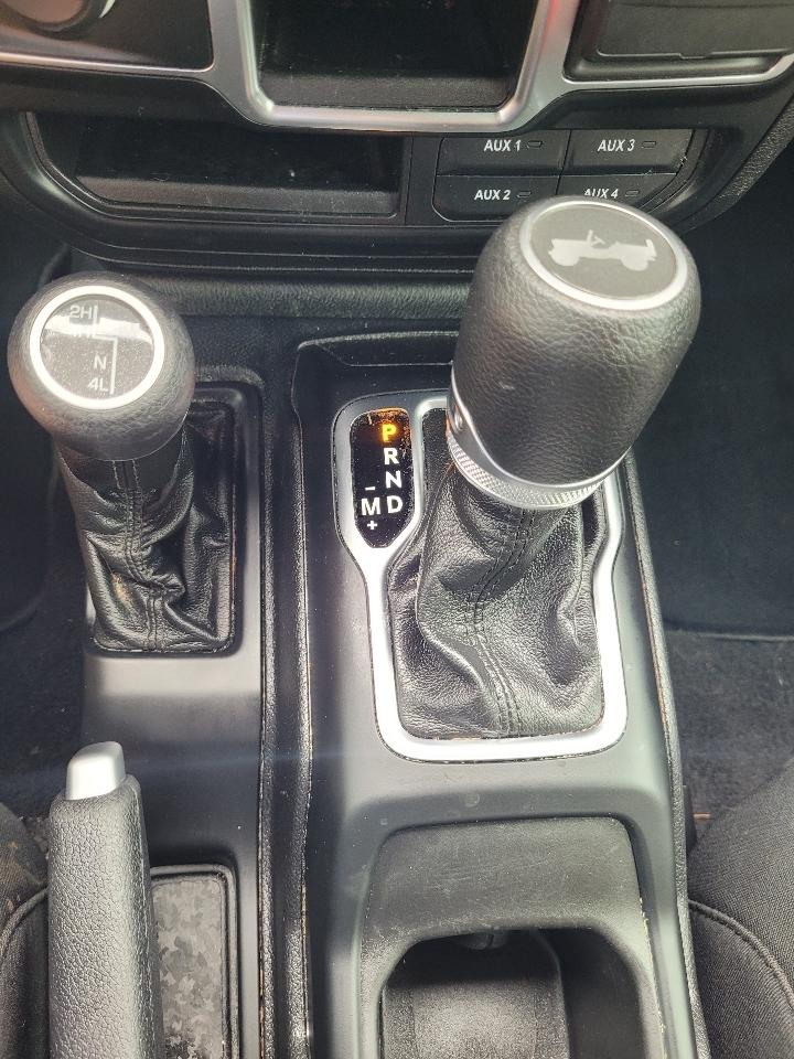 Jeep Wrangler Unlimited Sport 2021