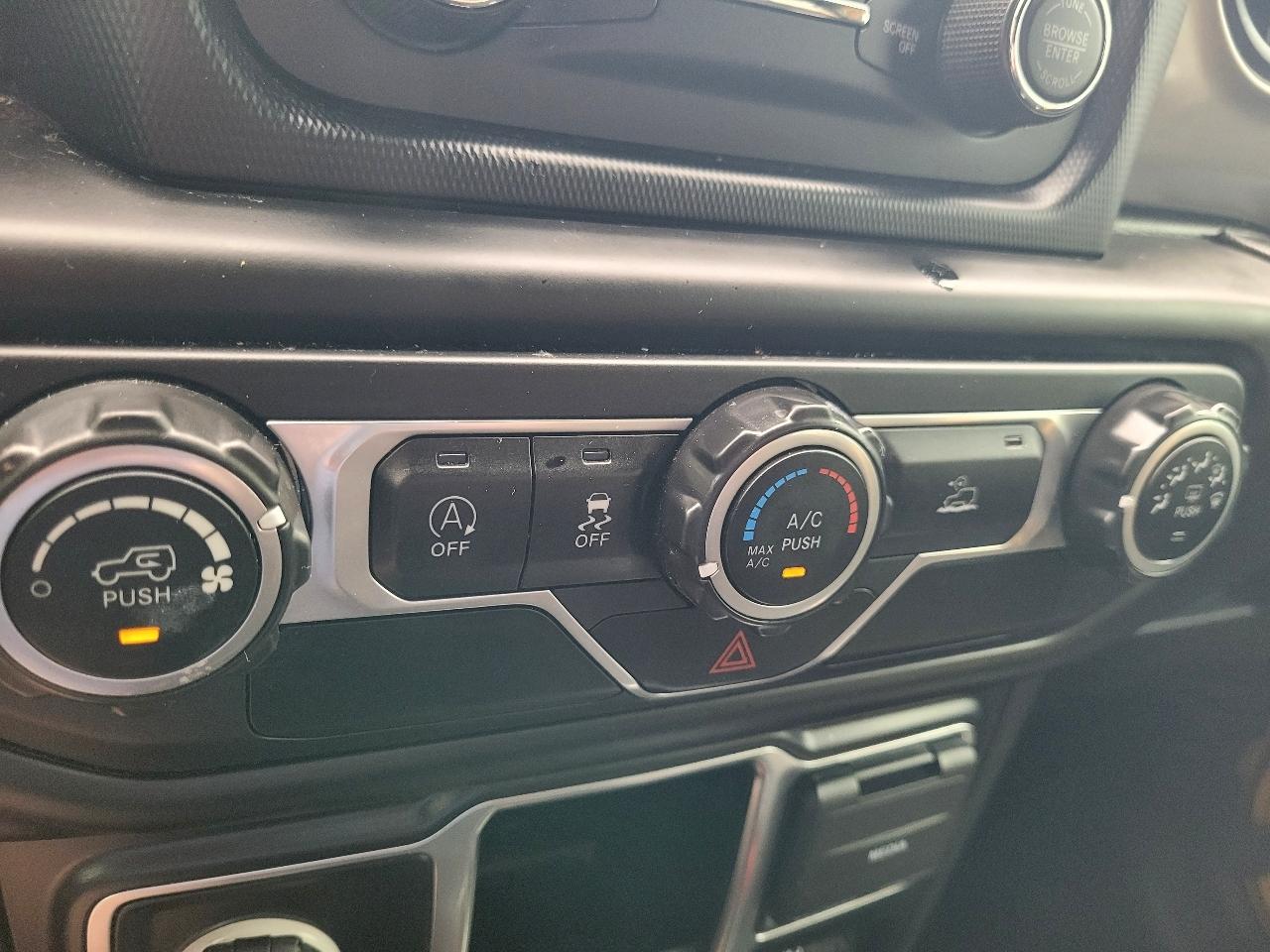 Jeep Wrangler Unlimited Sport 2021