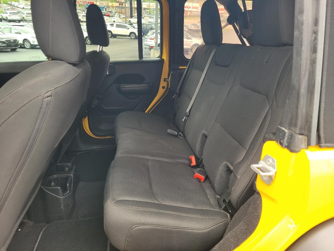 Jeep Wrangler Unlimited Sport 2021