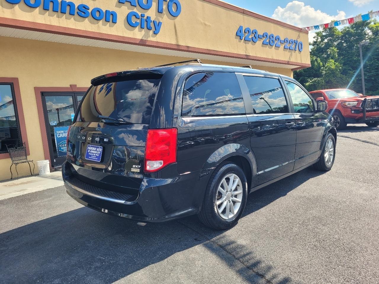 Dodge Grand Caravan SXT 2019