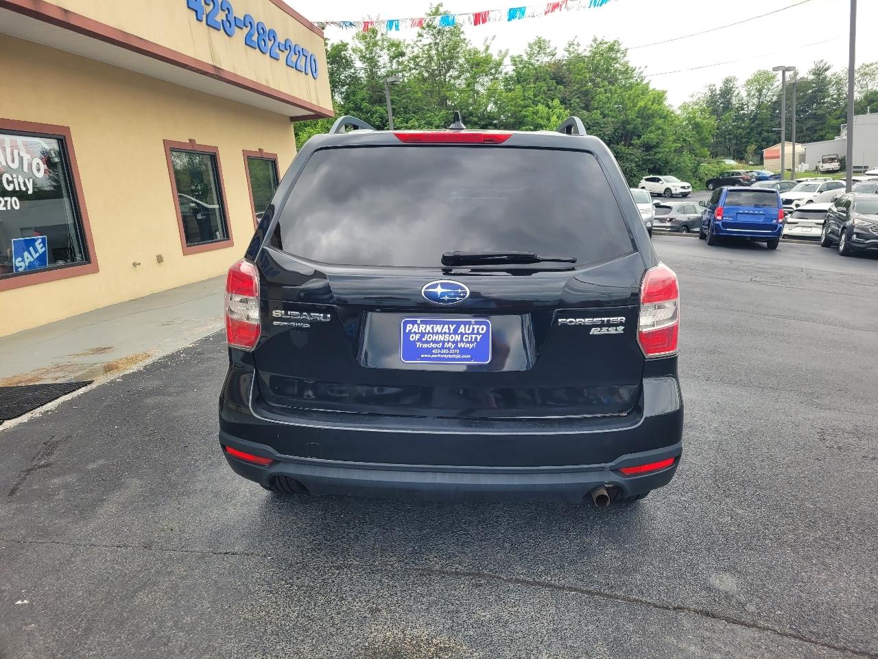 Subaru Forester 2.5i Premium PZEV CVT 2016