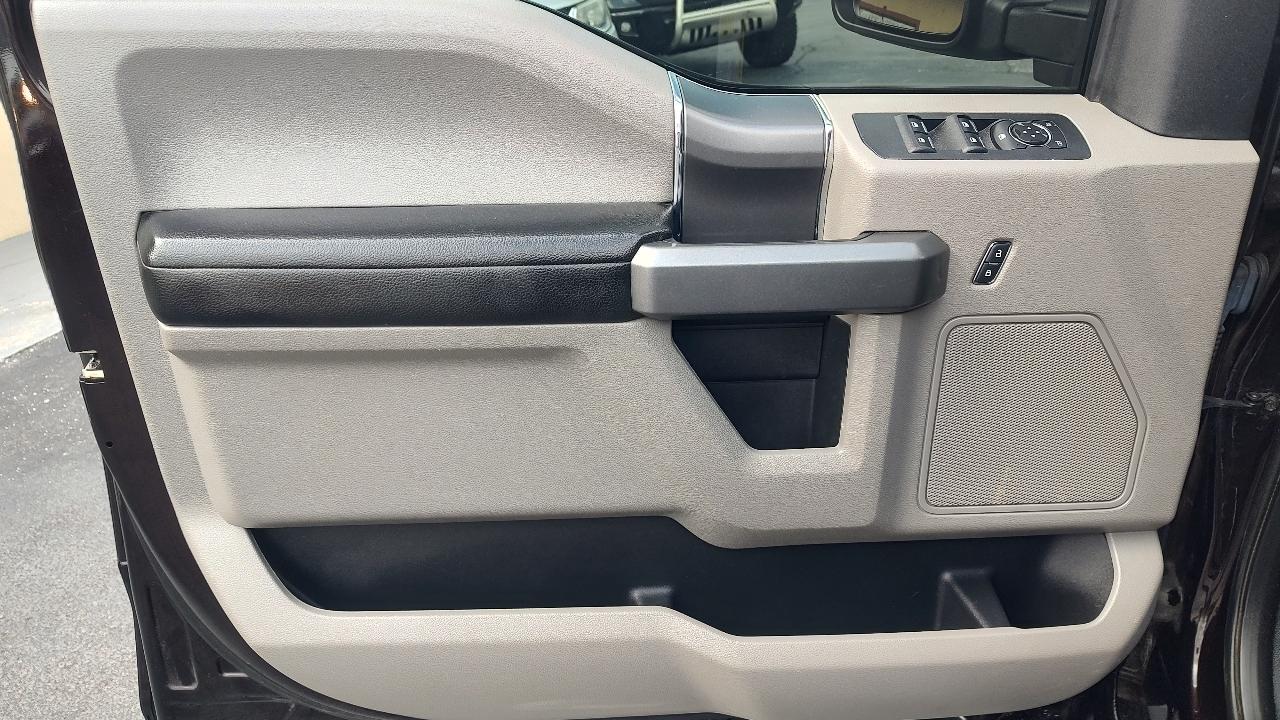 Ford F-150 XL SuperCrew 5.5-ft. Bed 4WD 2018