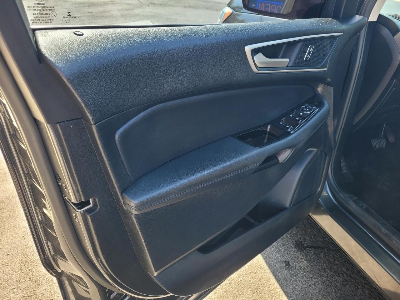 Ford Edge SEL FWD 2019