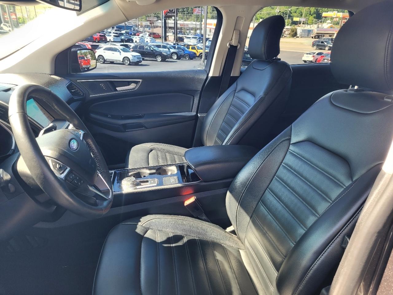 Ford Edge SEL FWD 2019