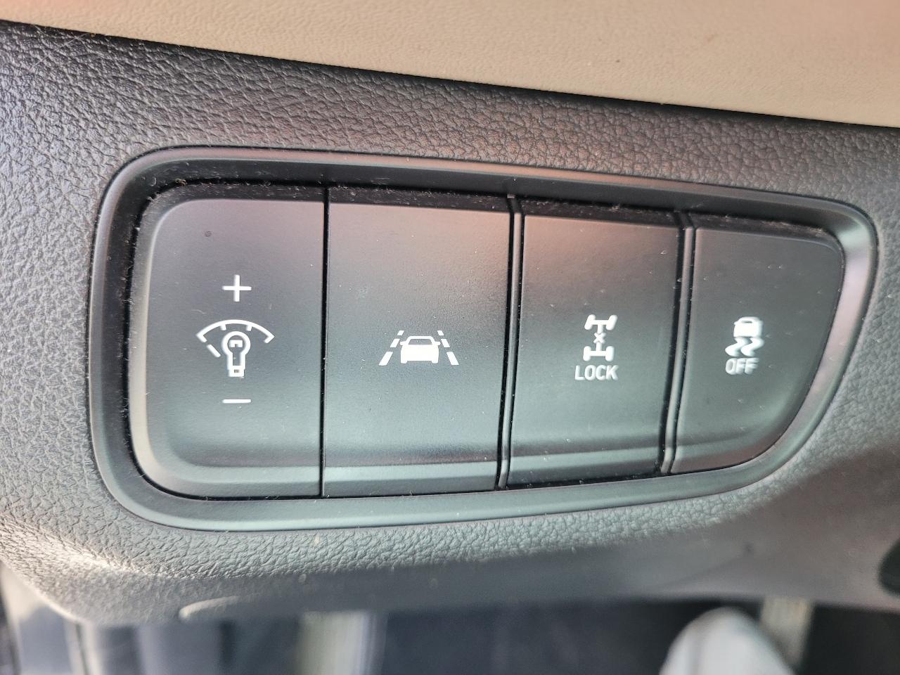 Hyundai Santa Fe SE 2.4 AWD 2020
