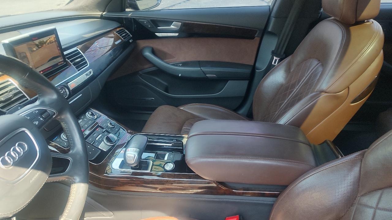 Audi A8 L 4.0T quattro 2017