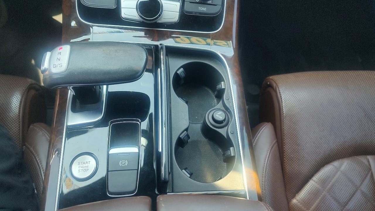 Audi A8 L 4.0T quattro 2017