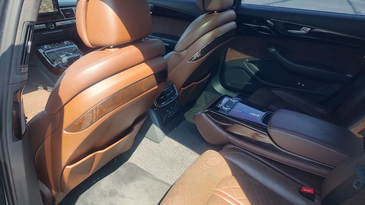 Audi A8 L 4.0T quattro 2017