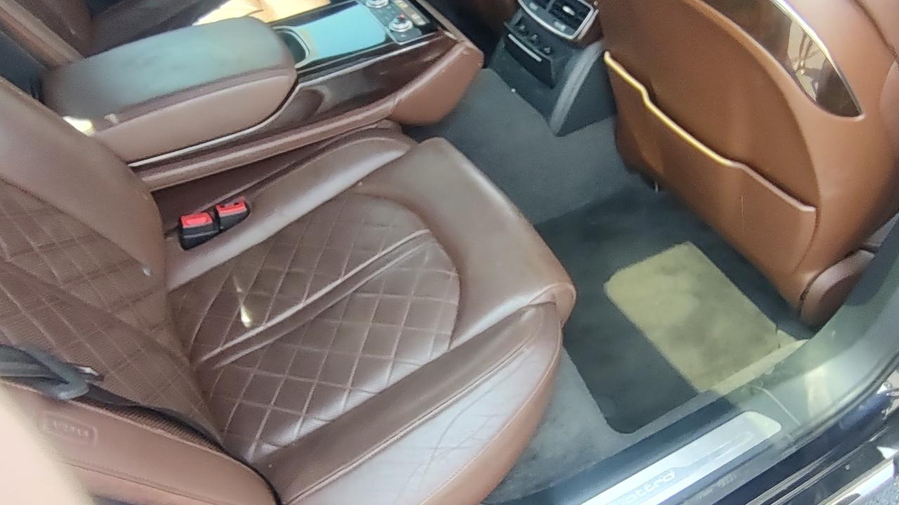 Audi A8 L 4.0T quattro 2017